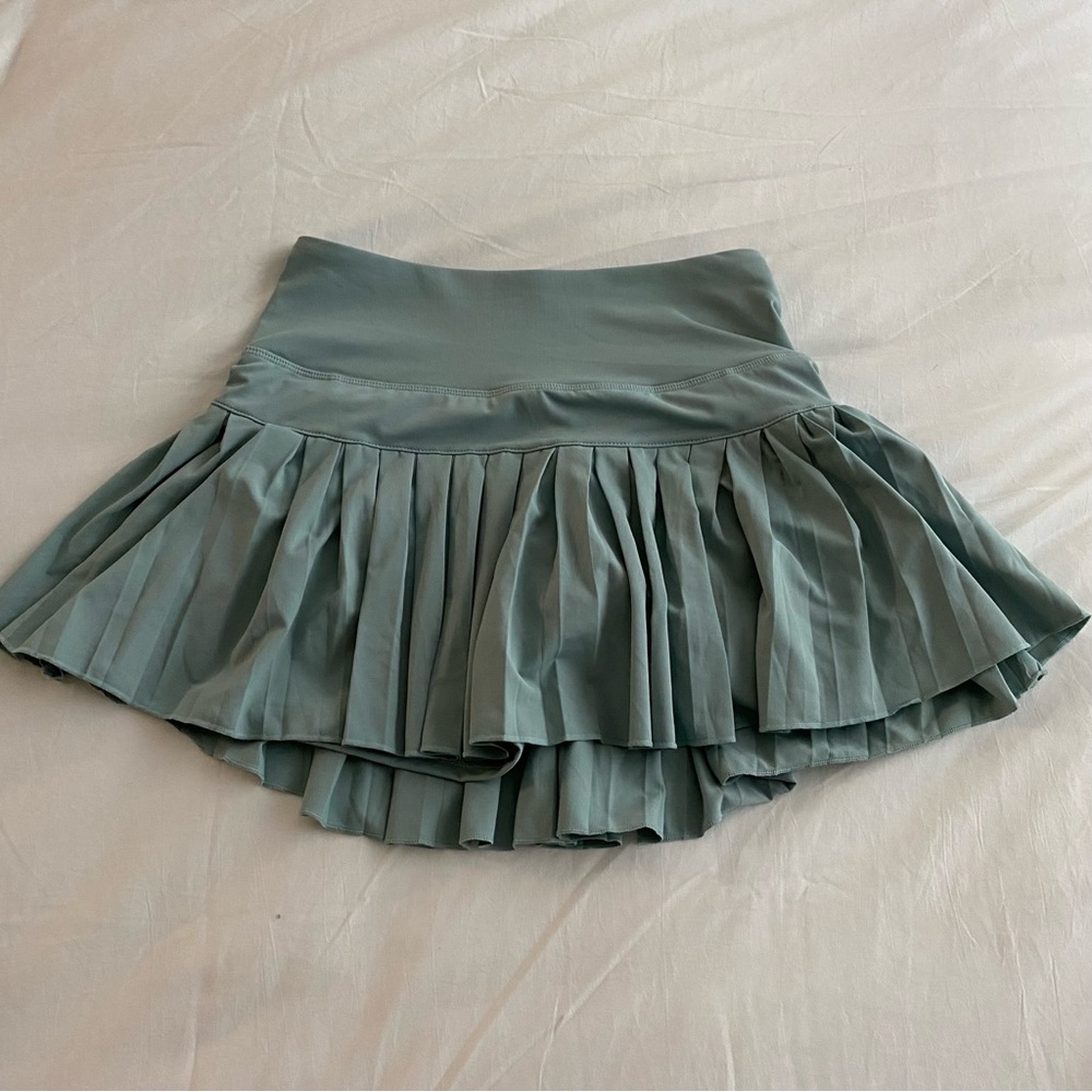 Pickleball / tennis skirt never worn size S
